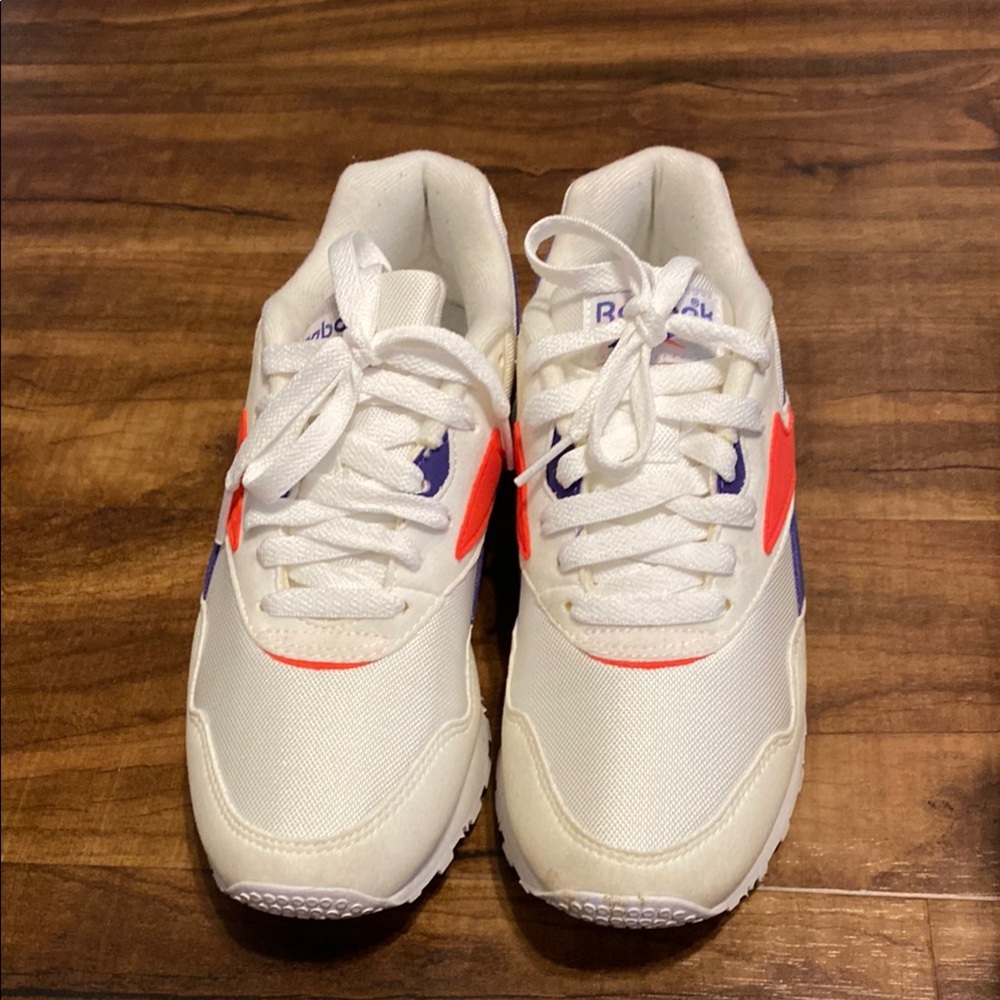 Reebok White and Purple Sneakers Classic Design